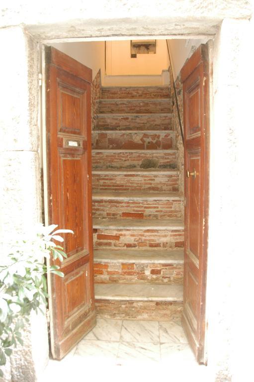 Lerici Home Exteriör bild